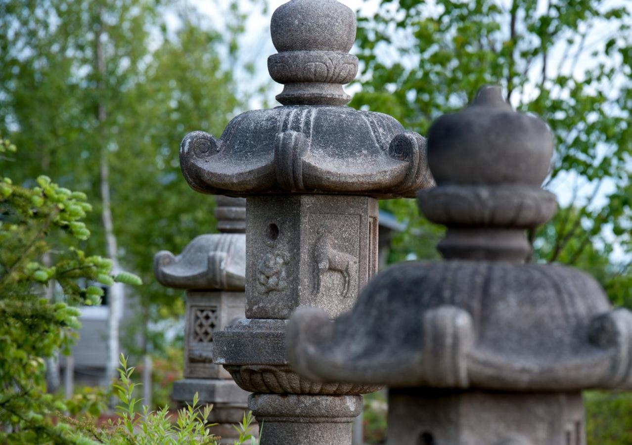 Japoniskas Sodas Medomiskiai Экстерьер фото